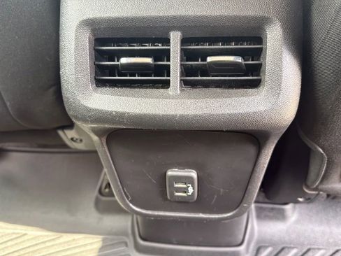 Used 2019 GMC Terrain SLE FWD image 21