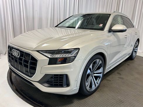 Certified 2022 Audi Q8 Prestige AWD/4WD image 26