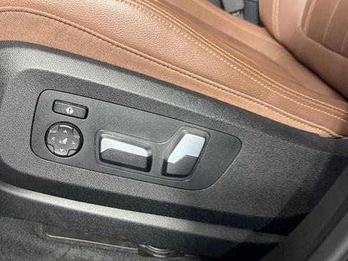 Used 2019 BMW X5 xDrive40i w/ Convenience Package AWD/4WD image 24