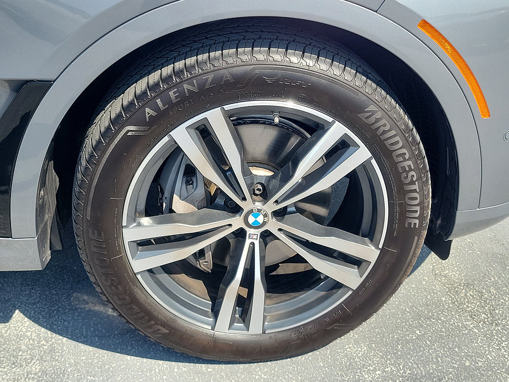 Used 2026 BMW X7 xDrive40i AWD/4WD image 5