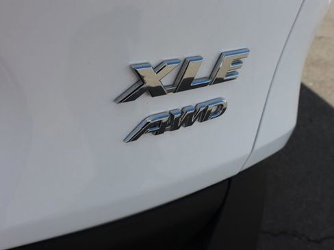 Used 2025 Toyota RAV4 XLE image 8