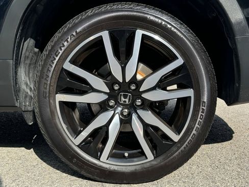 Used 2019 Honda Pilot Touring image 10