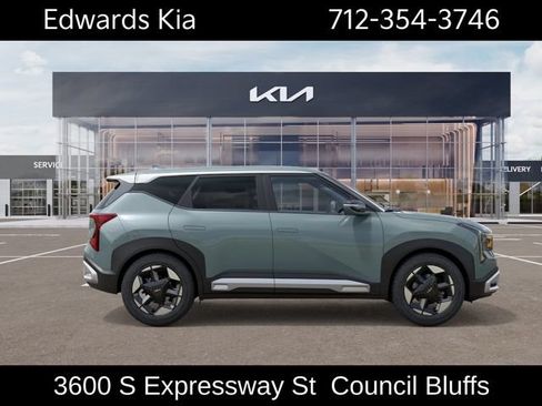 New 2027 Kia Seltos S FWD image 8