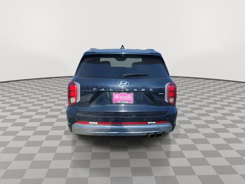 Used 2023 Hyundai Palisade Calligraphy w/ Cargo Package image 7