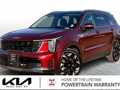 Certified 2025 Kia Sorento EX w/ Panoramic Sunroof Package