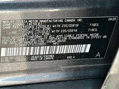 Used 2025 Toyota RAV4 XLE Premium w/ Weather Package AWD/4WD image 21