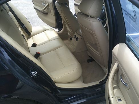 Used 2008 BMW 335xi Sedan AWD/4WD image 11