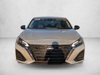 Used 2024 Nissan Altima 2.5 SV video 2