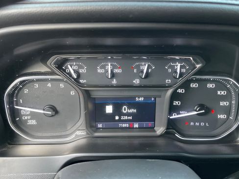 Used 2021 GMC Sierra 1500 AT4 w/ AT4 Preferred Package image 12