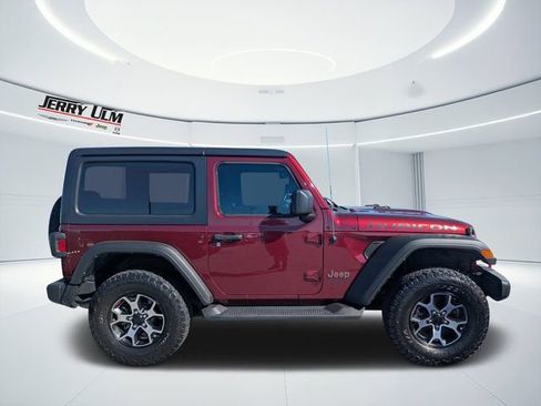 Used 2021 Jeep Wrangler Rubicon AWD/4WD image 2