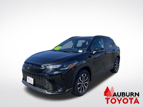Used 2024 Toyota Corolla Cross AWD Hybrid w/ Moonroof Package image 3