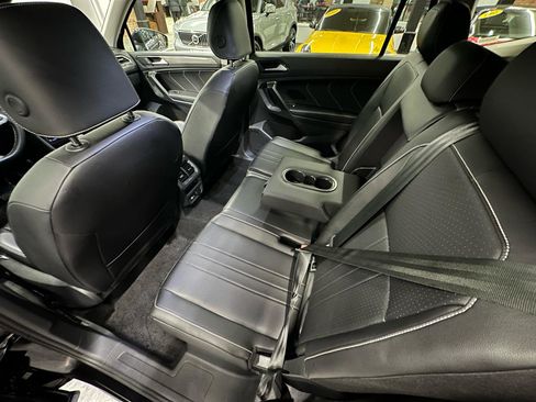 Used 2024 Volkswagen Tiguan Wolfsburg Edition FWD image 20