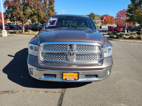 Used 2018 RAM 1500 Laramie w/ Convenience Group image 14