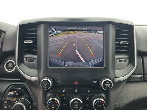Used 2021 RAM 1500 Big Horn AWD/4WD image 19