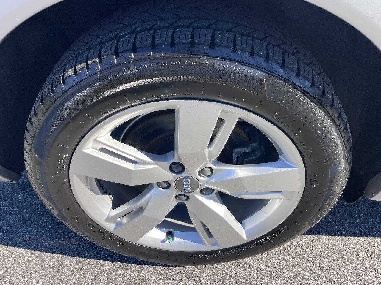 Used 2018 Audi Q5 2.0T Premium Plus w/ Premium Plus Package AWD/4WD image 21