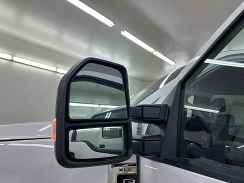 Used 2018 Ford F250 XLT image 17