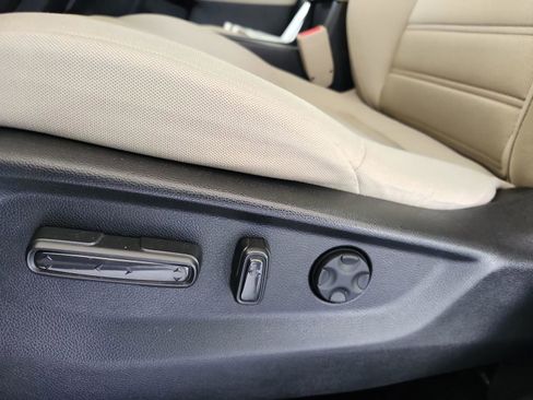 Used 2017 Honda CR-V EX image 14