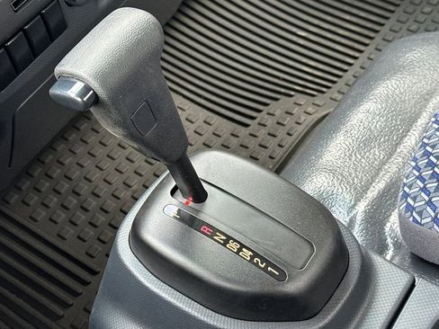 New 2024 Chevrolet Low Cab Forward image 18