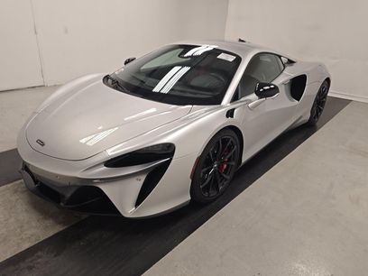 Used 2023 McLaren Artura