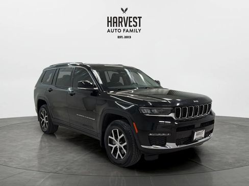 Used 2023 Jeep Grand Cherokee L Limited w/ Luxury Tech Group II AWD/4WD image 10