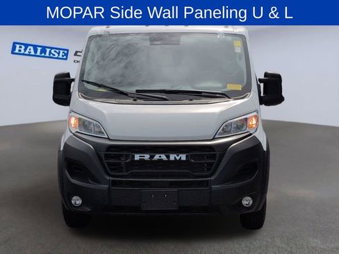 Used 2025 RAM ProMaster 2500 w/ Convenience Group FWD image 8