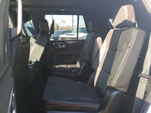 Used 2022 Chevrolet Tahoe RST w/ Sport Performance Package image 14