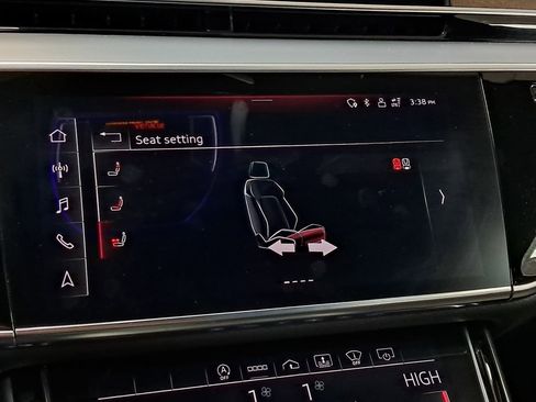 Used 2021 Audi A8 L 4.0T w/ Executive Plus Package image 44