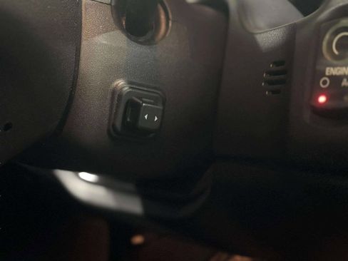 Used 2007 Chevrolet Corvette Convertible w/ Preferred Equipment Group image 41