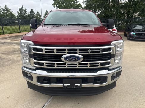 Used 2025 Ford F250 XLT w/ FX4 Off-Road Package AWD/4WD image 2