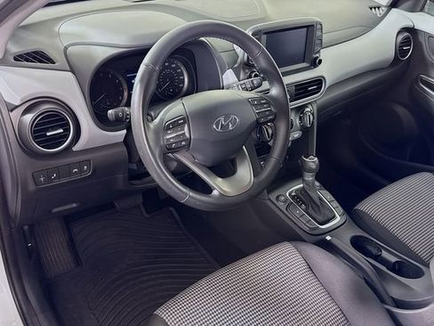 Used 2020 Hyundai Kona SEL image 11