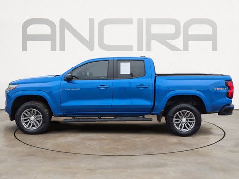 Used 2023 Chevrolet Colorado LT w/ LT Convenience Package II AWD/4WD image 7
