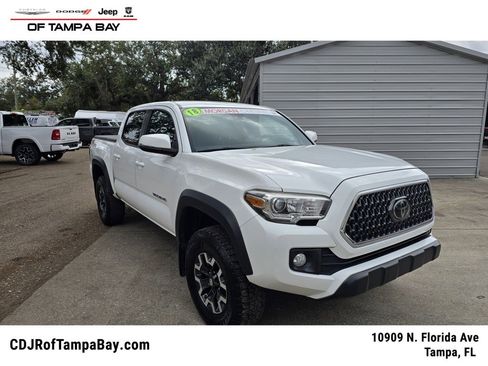 Used 2018 Toyota Tacoma TRD Off-Road image 1