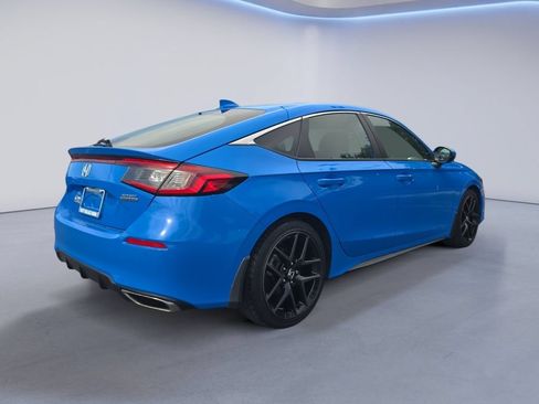 Used 2023 Honda Civic Sport Touring image 6