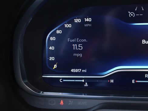 Used 2022 Chevrolet Tahoe RST w/ Sport Performance Package image 4