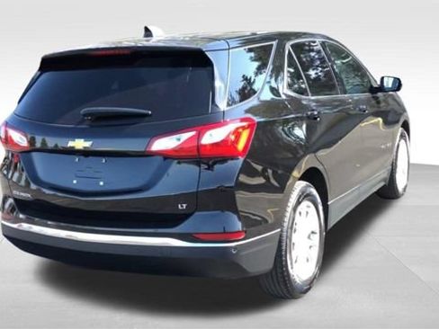 Used 2019 Chevrolet Equinox LT w/ Driver Convenience Package FWD image 8