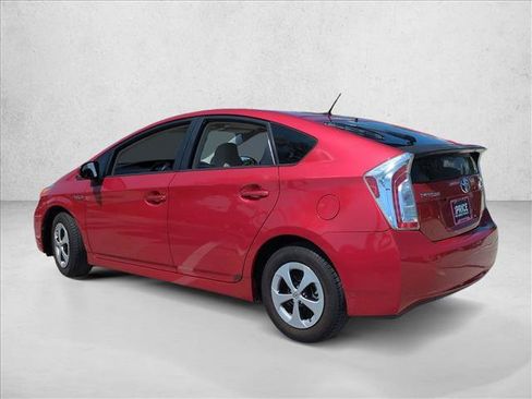 Used 2013 Toyota Prius Two FWD image 8