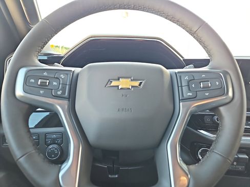 New 2026 Chevrolet Silverado 1500 LT w/ Z71 Off-Road Package AWD/4WD image 19