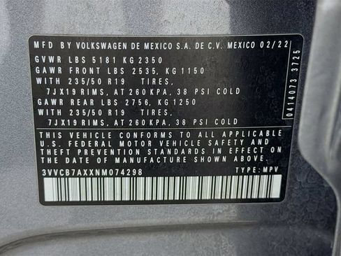 Used 2022 Volkswagen Tiguan SE R-Line FWD image 32