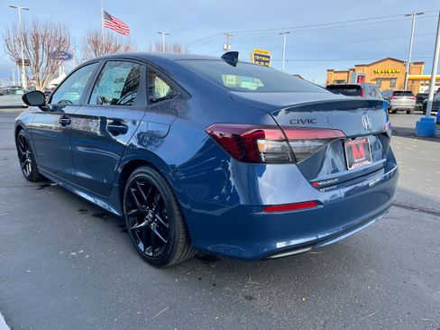 New 2026 Honda Civic Sport image 8