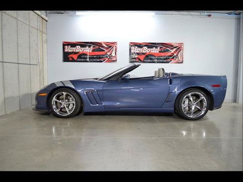 Used 2012 Chevrolet Corvette Grand Sport w/ 2LT Preferred Equipment Group RWD image 27