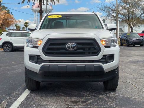 Used 2020 Toyota Tacoma SR w/ SR Convenience Package image 2