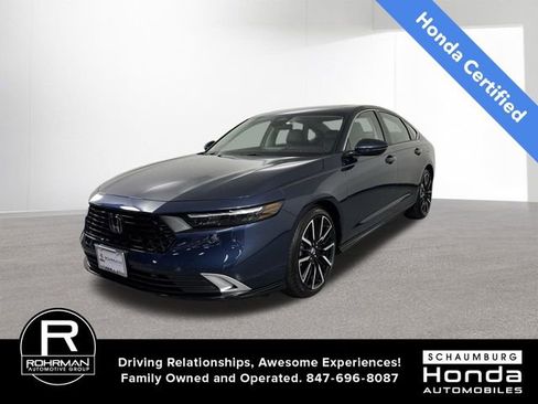 Used 2025 Honda Accord Touring image 1