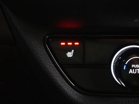 Used 2025 Honda HR-V Sport image 30
