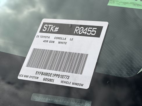 Certified 2023 Toyota Corolla LE FWD image 31