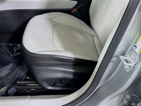 Used 2022 Jeep Compass Limited w/ Elite Group image 25