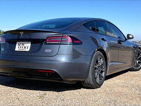 Used 2022 Tesla Model S Plaid AWD/4WD image 5