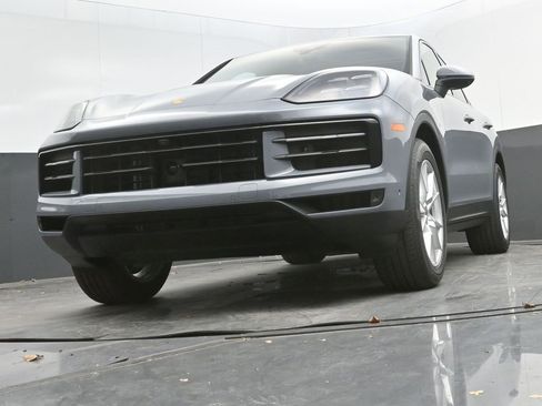 New 2026 Porsche Cayenne Coupe image 27