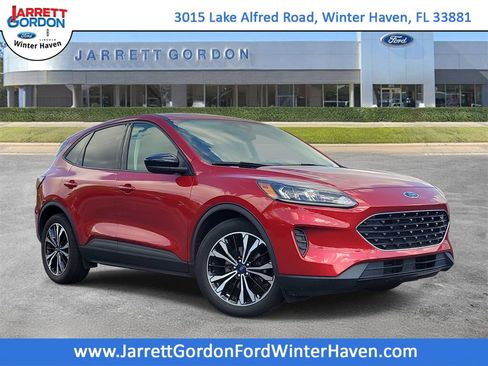 Certified 2022 Ford Escape SE w/ SE Sport Appearance Package FWD image 1