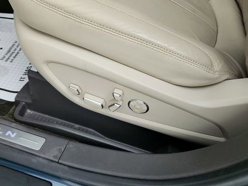 Used 2016 Lincoln MKX Reserve w/ Technology Package image 12