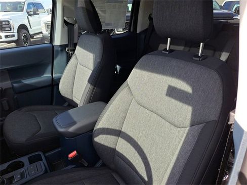 New 2025 Ford Maverick XLT w/ Black Appearance Package image 31